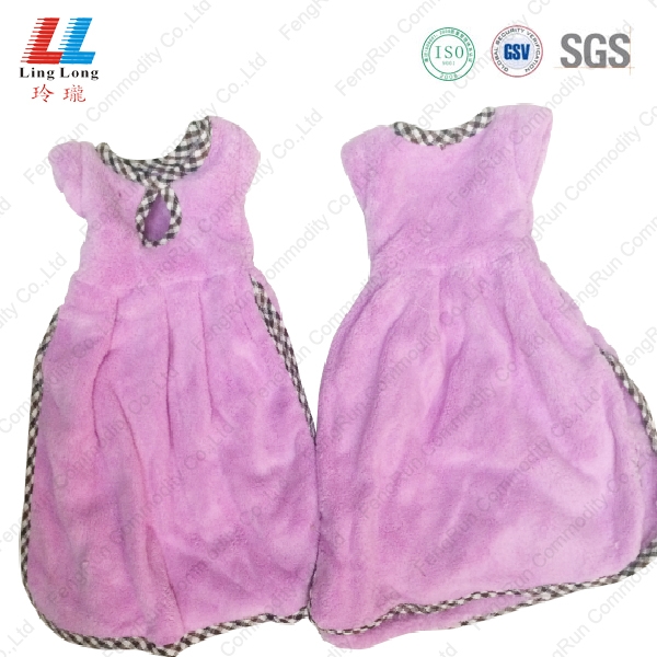 广元紫色裙子干手巾